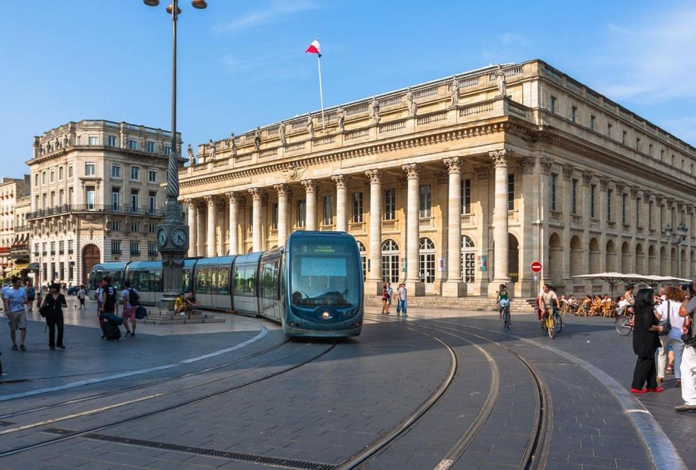 Bel Appartement Lumineux Au Coeur De Bordeaux Eksteriør bilde